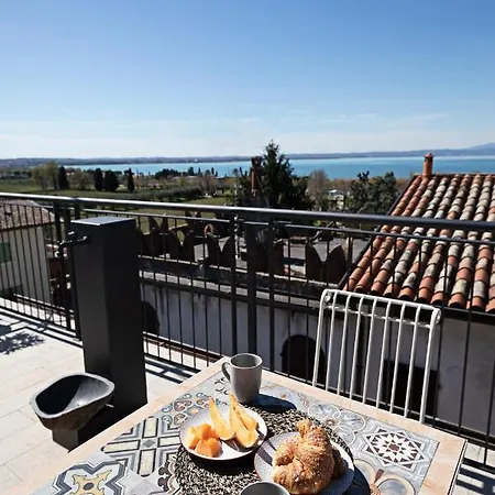 Residenza G&j - Regarda Travel Apartment *