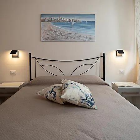 Apartment Residenza G&j - Regarda Travel *
