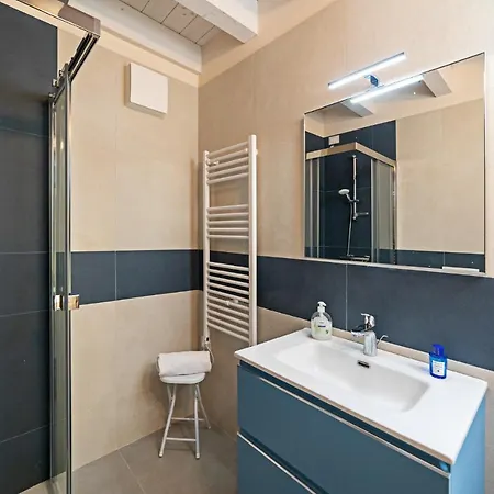 Residenza G&j - Regarda Travel *