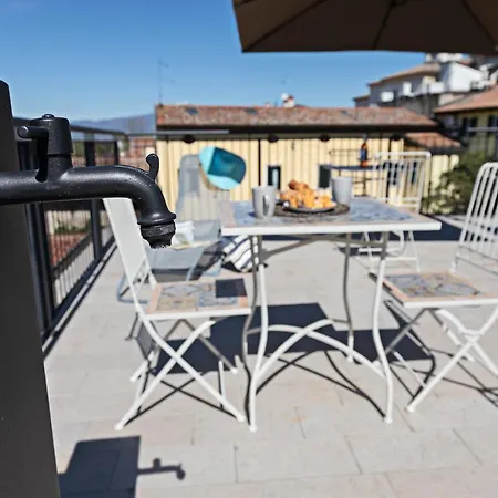 Residenza G&j - Regarda Travel * Lazise