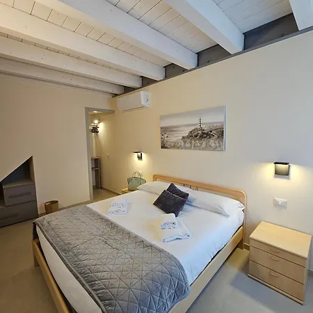 Residenza G&j - Regarda Travel *