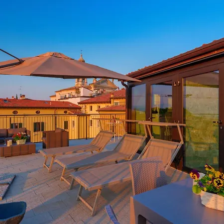 Διαμέρισμα Residenza G&j - Regarda Travel